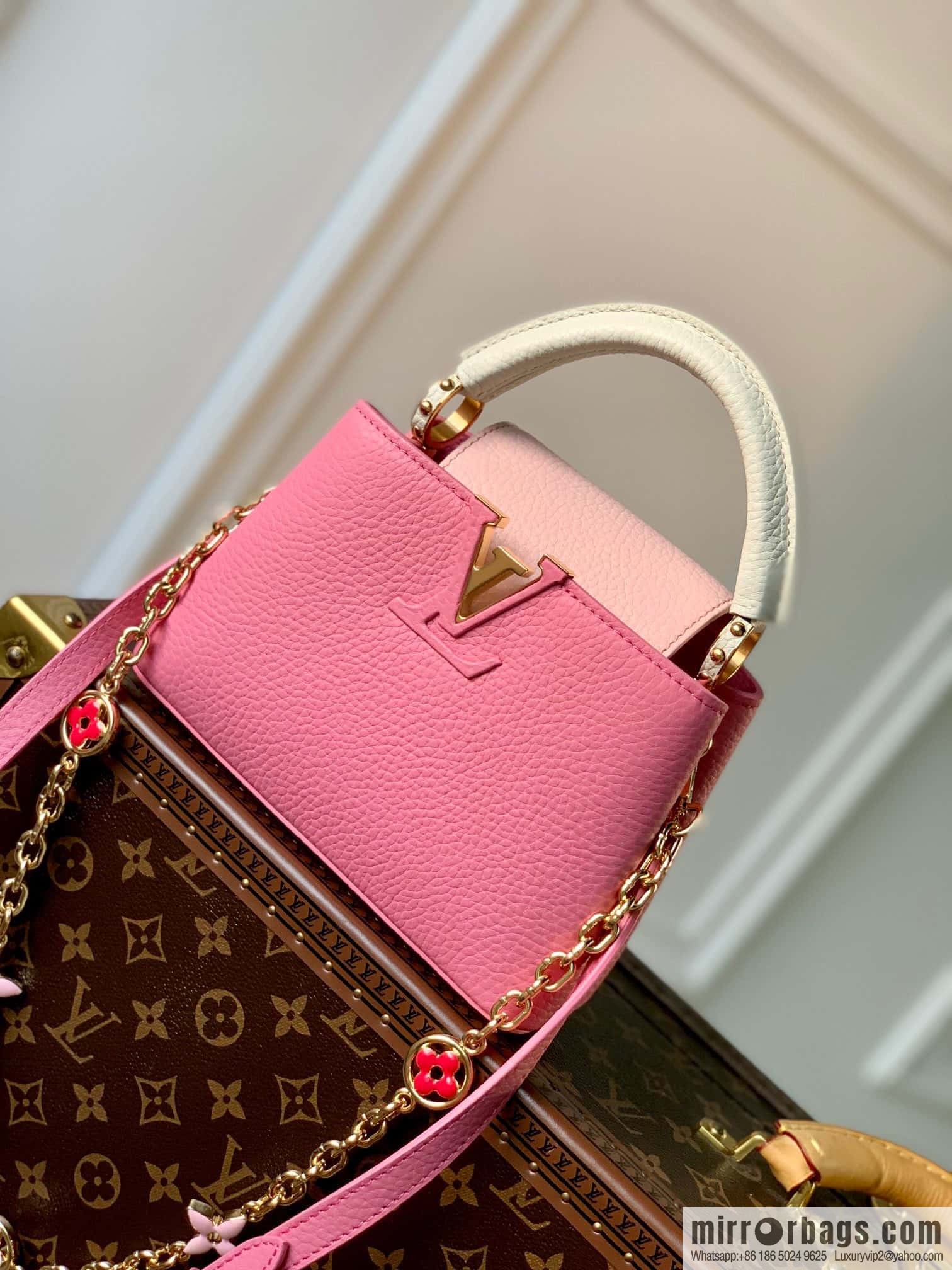 M22375 pink Capucines mini handbag