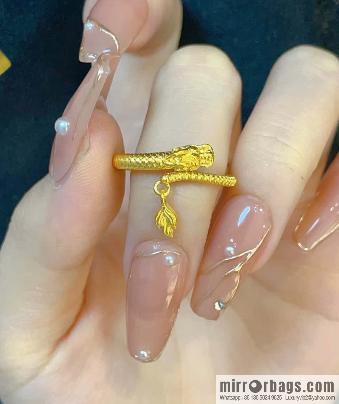 ☀️Chow Tai Fook Dragon Year series Xiaohongshu grass Internet celebrity wind Shenlong wagging tail ring ☀️