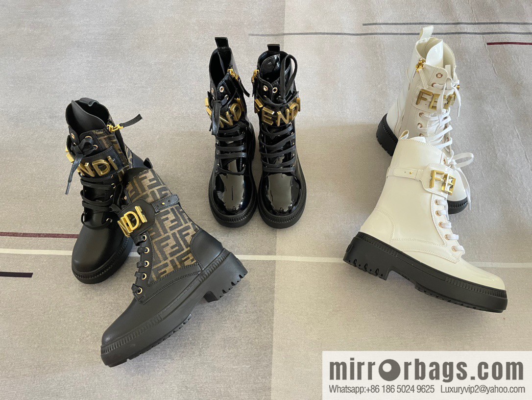 🐰🐰FENDI Fendi 2023 Fendi Graphy series autumn and winter catwalk Martin boots Xiaohongshu recommends autumn and winter Martin boots