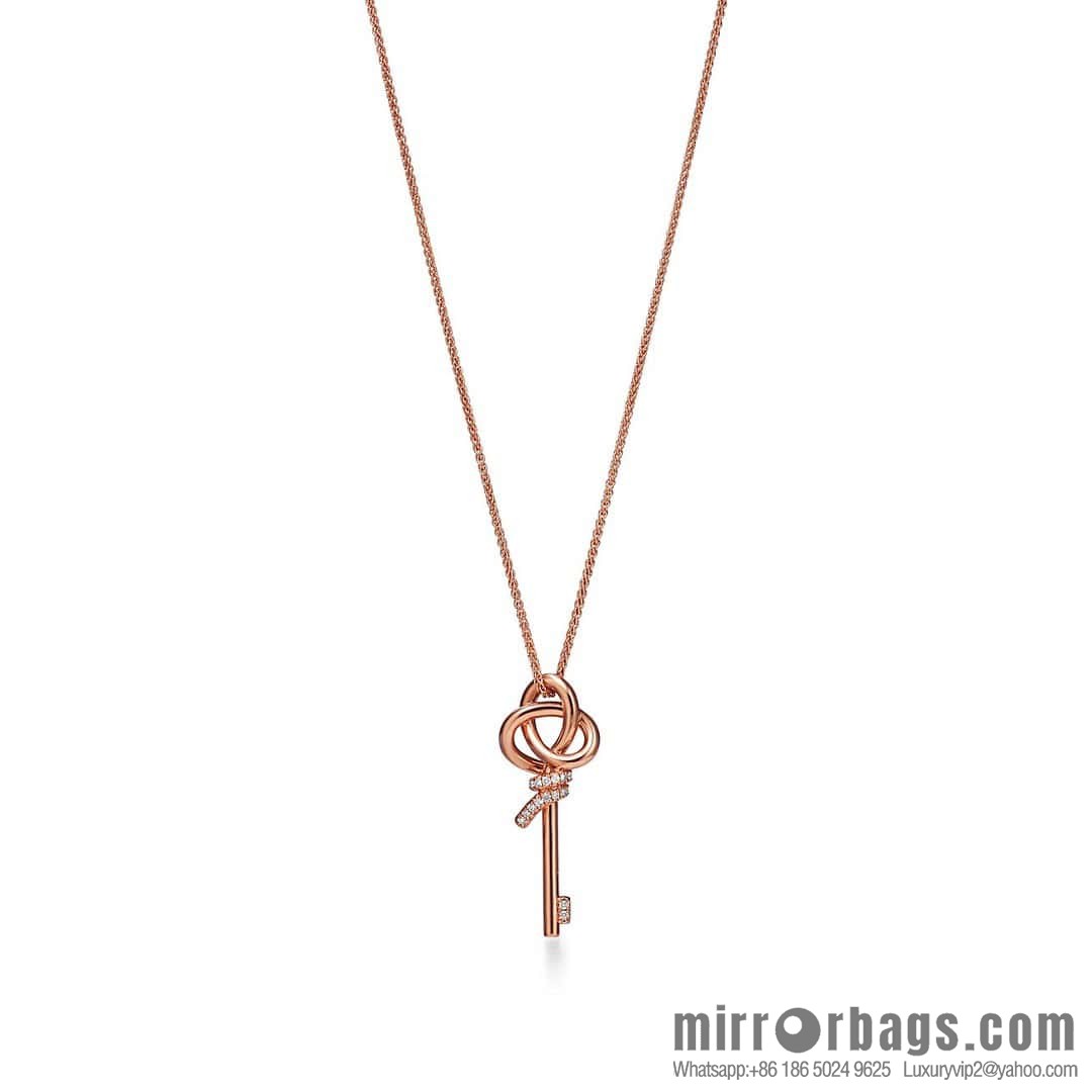 ❗️New ❗️ New ☑️ TIFFANY & Co. Woven Half Diamond Key Necklace