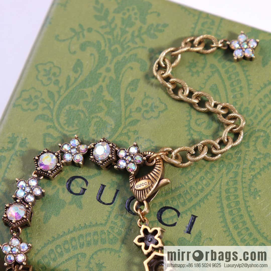 ☀️New Gucci Gucci double G full diamond necklace ☀️