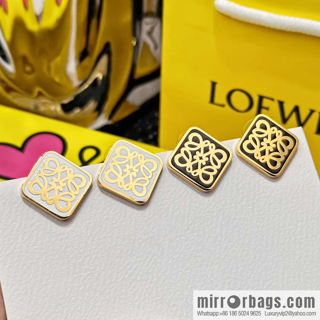 ❤️New Product [Style] LOEWE Square Mooncake Earrings Stud Earrings