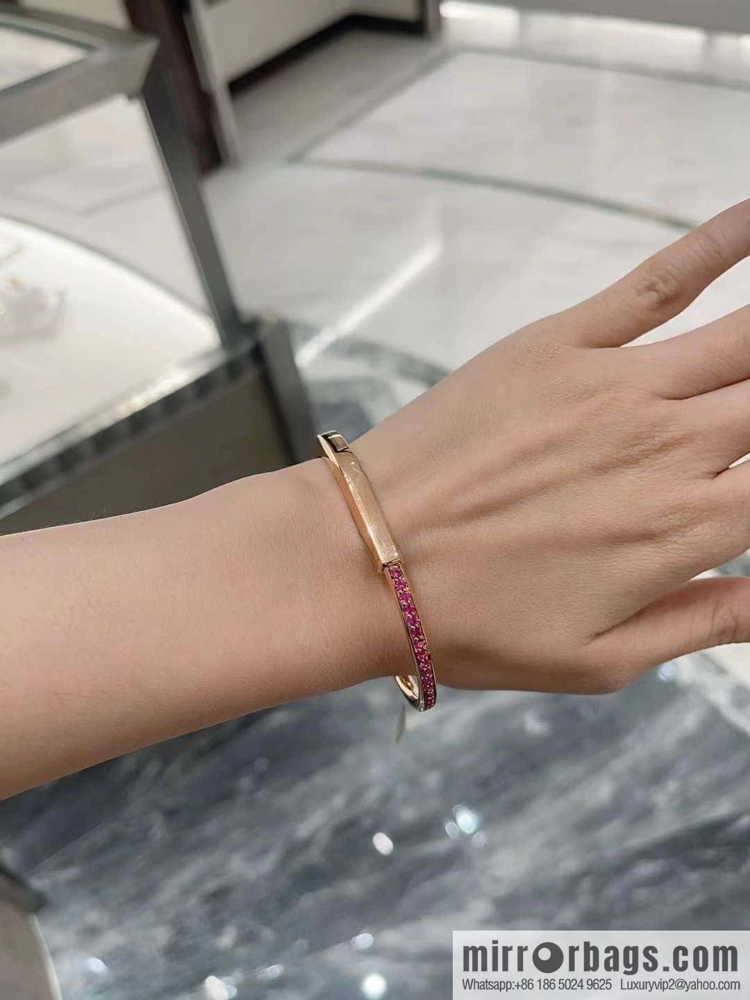 ☀️Tiffany Lock Pink Diamond Half Diamond Lock Head Bracelet Bracelet ☀️