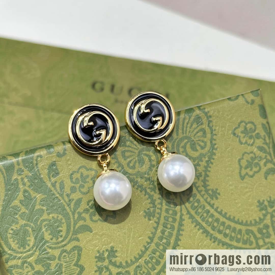 ❗️New ❗️ ☀ new Gucci Gucci double G pearl stud earrings necklace ☀