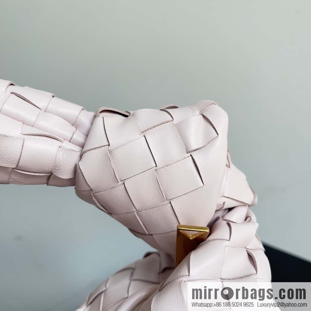 Bottega Veneta Jodie Bag Model #600261L