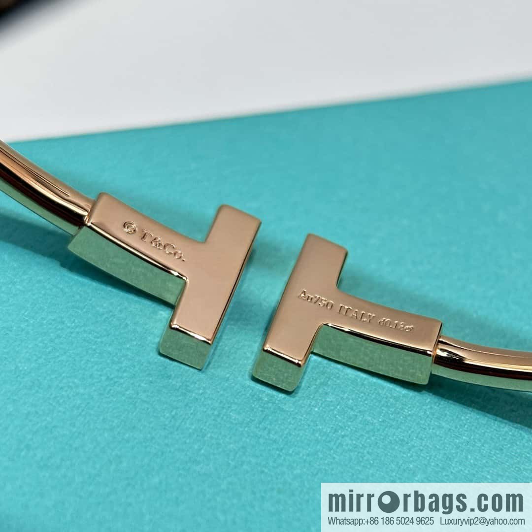 Double white shell model, white shell with diamond model ☀️ original order ☀️ Tiffany & co Tiffany, classic T series, white shell with diamond silver rose gold double T bracelet ☀️