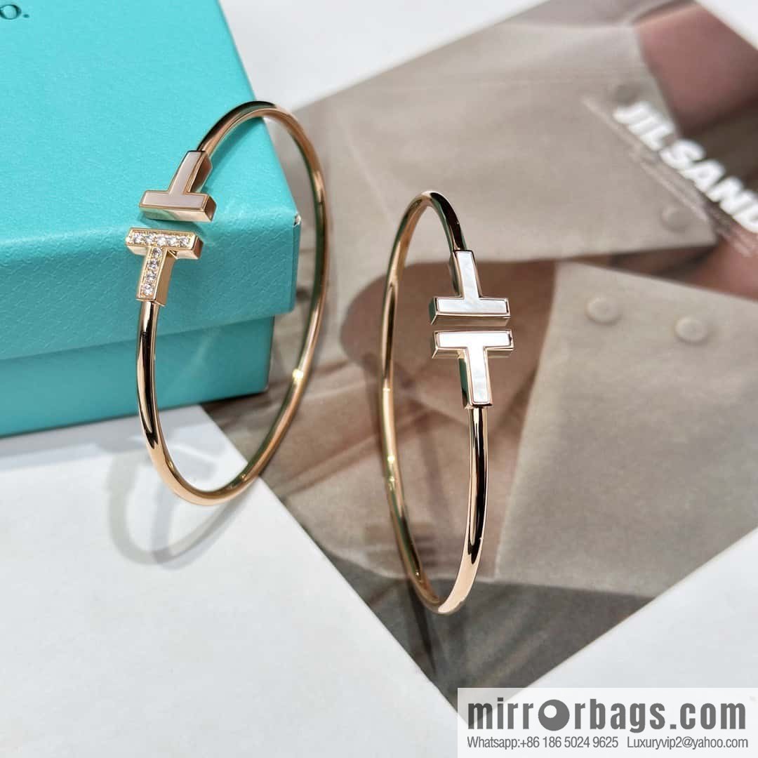 Double white shell model, white shell with diamond model ☀️ original order ☀️ Tiffany & co Tiffany, classic T series, white shell with diamond silver rose gold double T bracelet ☀️