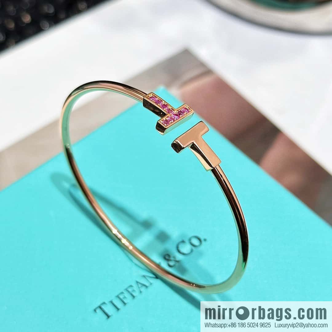 Pink Diamond ☀️ Tiffany & co, Classic T Series, Turquoise Rose Gold Double T Bracelet with Diamonds ☀️