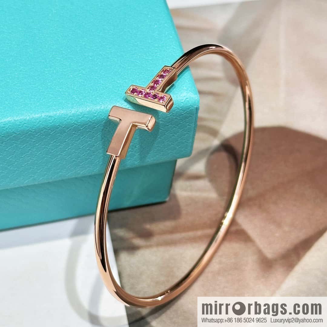 Pink Diamond ☀️ Tiffany & co, Classic T Series, Turquoise Rose Gold Double T Bracelet with Diamonds ☀️