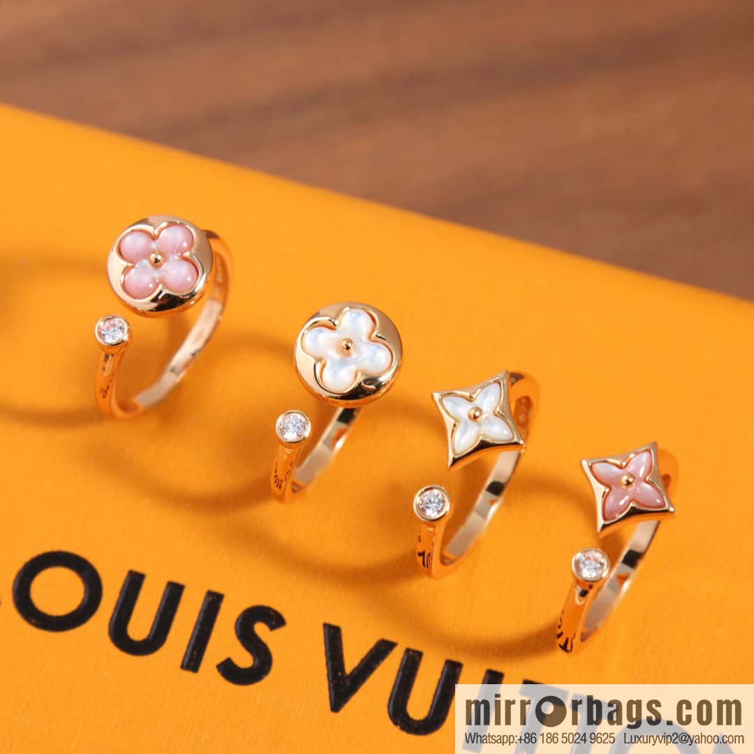 ☀Louis Vuitton COLOR BLOSSOM MINI STAR Pink shell, white shell diamond ring