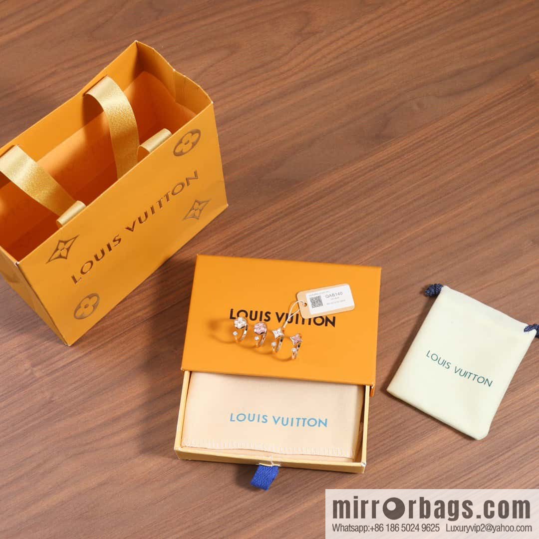 ☀Louis Vuitton COLOR BLOSSOM MINI STAR Pink shell, white shell diamond ring