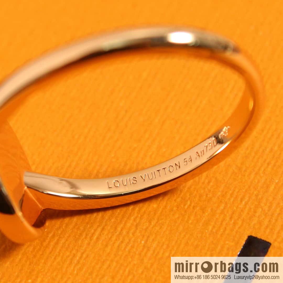 ☀Louis Vuitton COLOR BLOSSOM MINI STAR Pink shell, white shell diamond ring