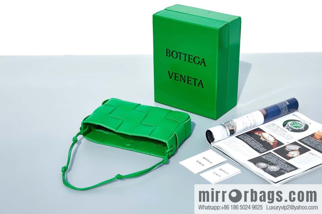 #BV 2023 Cassette Strap Underarm Bag, Model: 730543 Model 80846 Grass Green