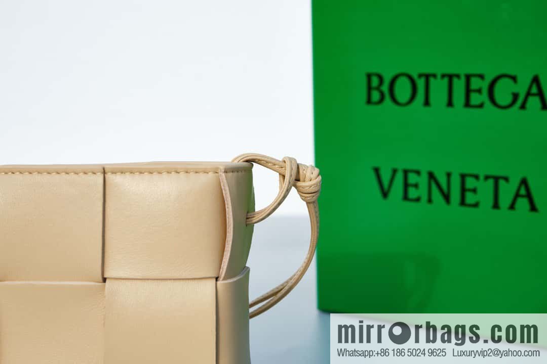 #BV 2023 Cassette Strap Underarm Bag, Model: 730543 Model 80846 Oatmeal