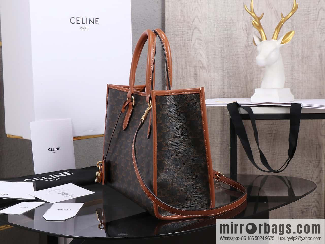 [Premium quality, all-steel hardware 】 𝗖𝗘𝗟𝗜𝗡𝗘 | horizontal tote small, model: 199742