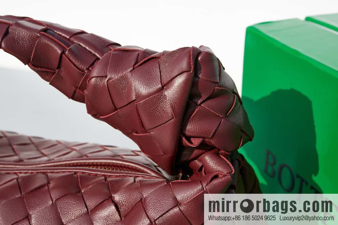 Bottega veneta #JODIE Bag Medium Burgundy, Model 690225 Number: 80700