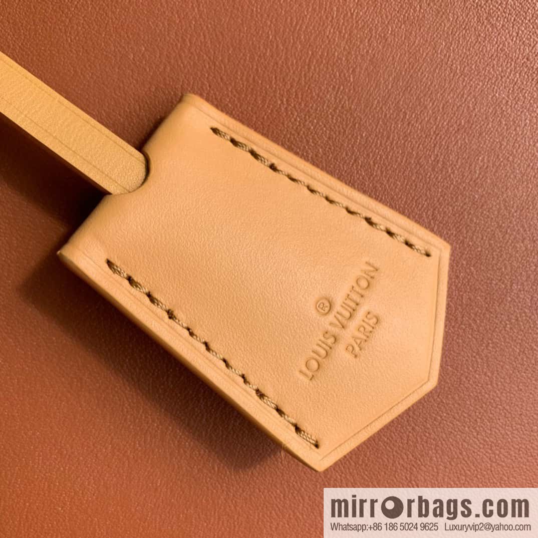 LV shell bag Alma small handbag M91611