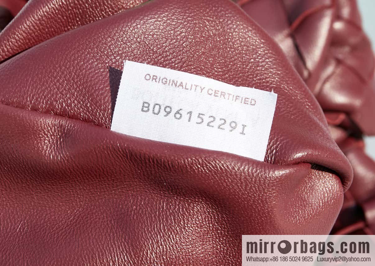 Bottega veneta #JODIE Bag Medium Burgundy, Model 690225 Number: 80700