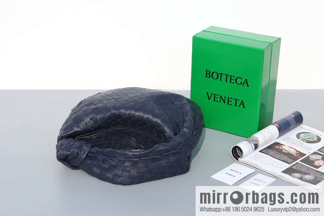 Bottega veneta #JODIE Bag Model 690225 Number: 80700 Medium Dark Blue