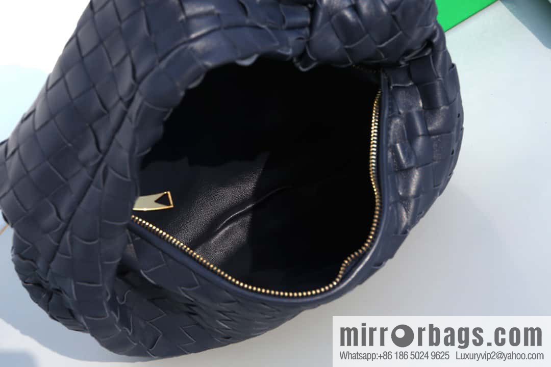 Bottega veneta #JODIE Bag Model 690225 Number: 80700 Medium Dark Blue