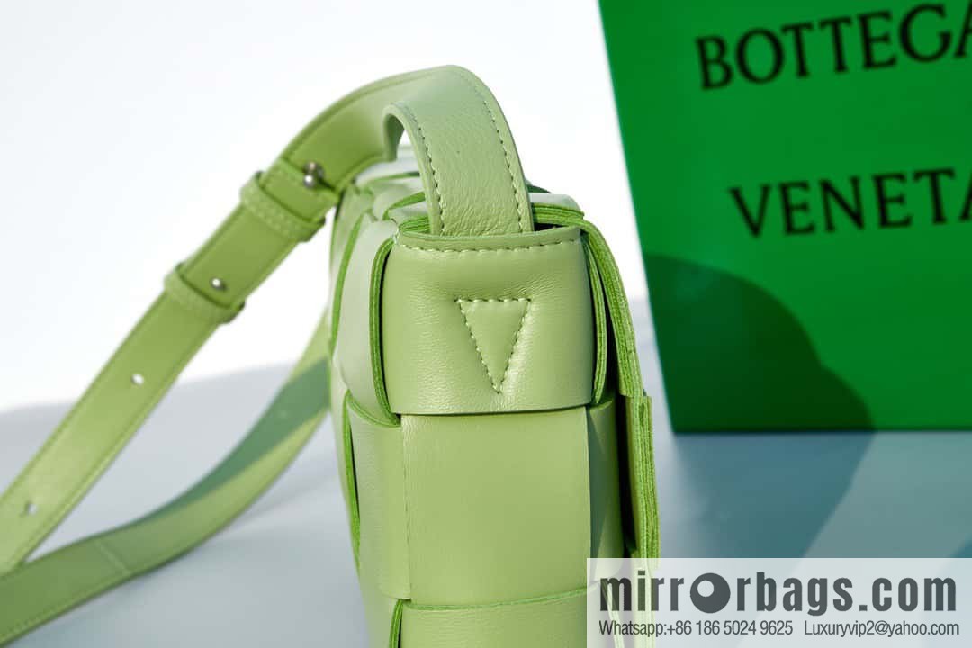 Bottega Veneta Number: 80820 #cassette weaving Rubik's Cube bag mint green