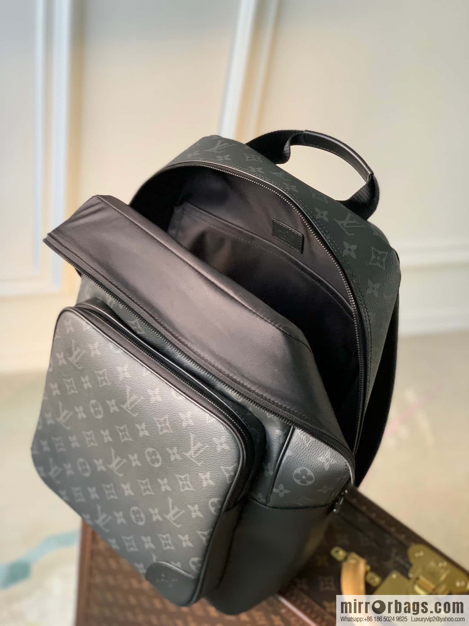 M45335 Black Flower Dean backpack Monogram Macassar backpack