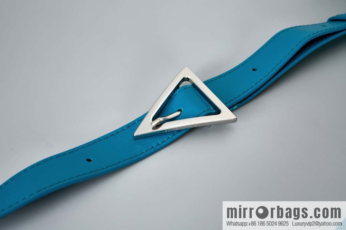 Bottega Veneta Padded Cassette Bag Model; 591970 BV Cassette Pillow Bag, Shining Blue