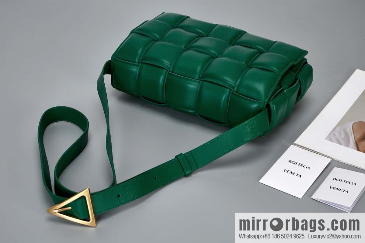 Bottega Veneta Padded Cassette Bag Model; 591970 BV Cassette Pillow Bag, Racing Green