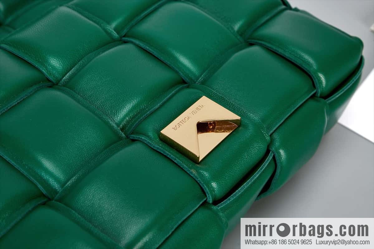 Bottega Veneta Padded Cassette Bag Model; 591970 BV Cassette Pillow Bag, Racing Green