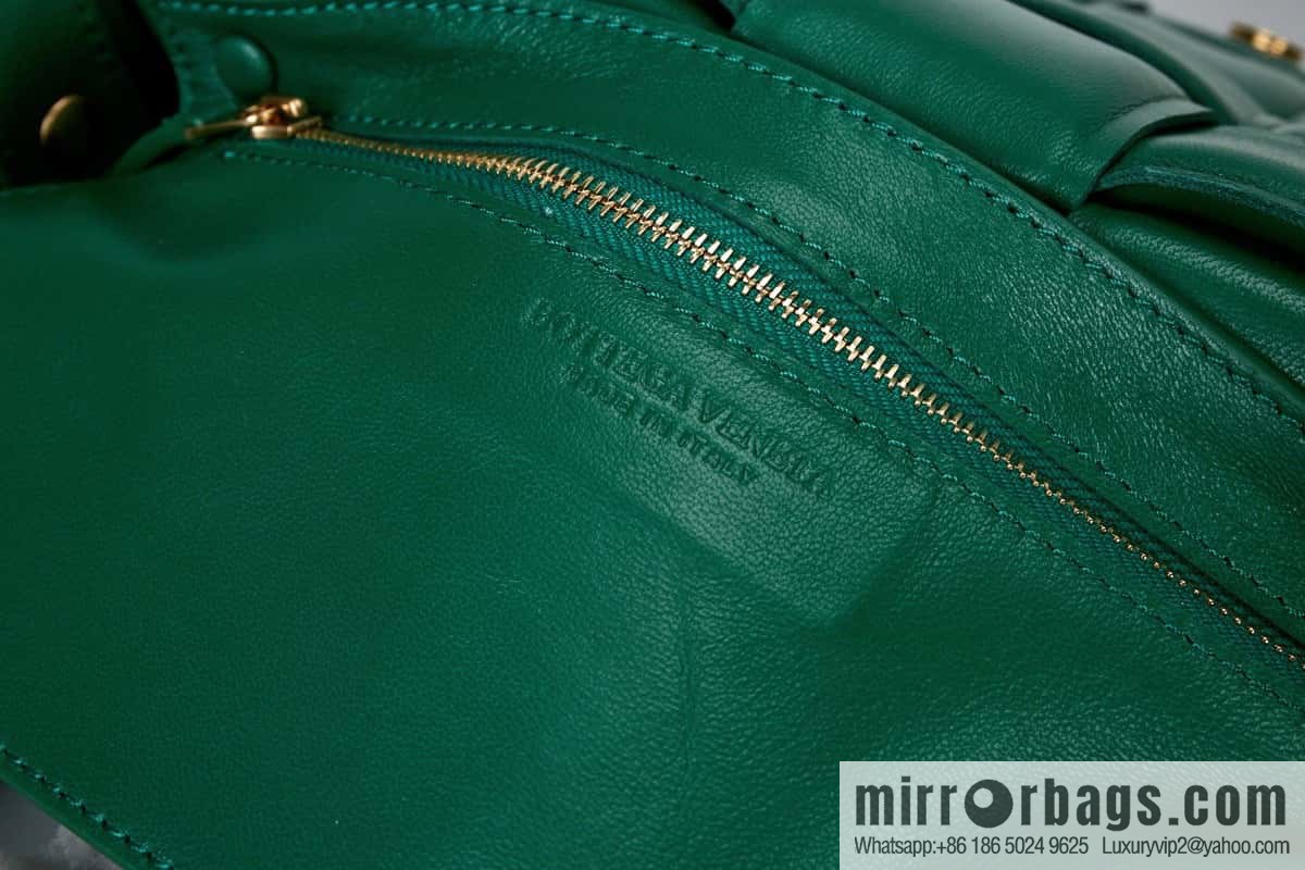 Bottega Veneta Padded Cassette Bag Model; 591970 BV Cassette Pillow Bag, Racing Green