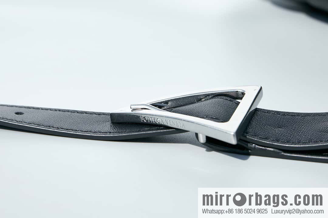 Bottega Veneta Padded Cassette Bag Model; 591970 BV Cassette Pillow Bag black silver buckle