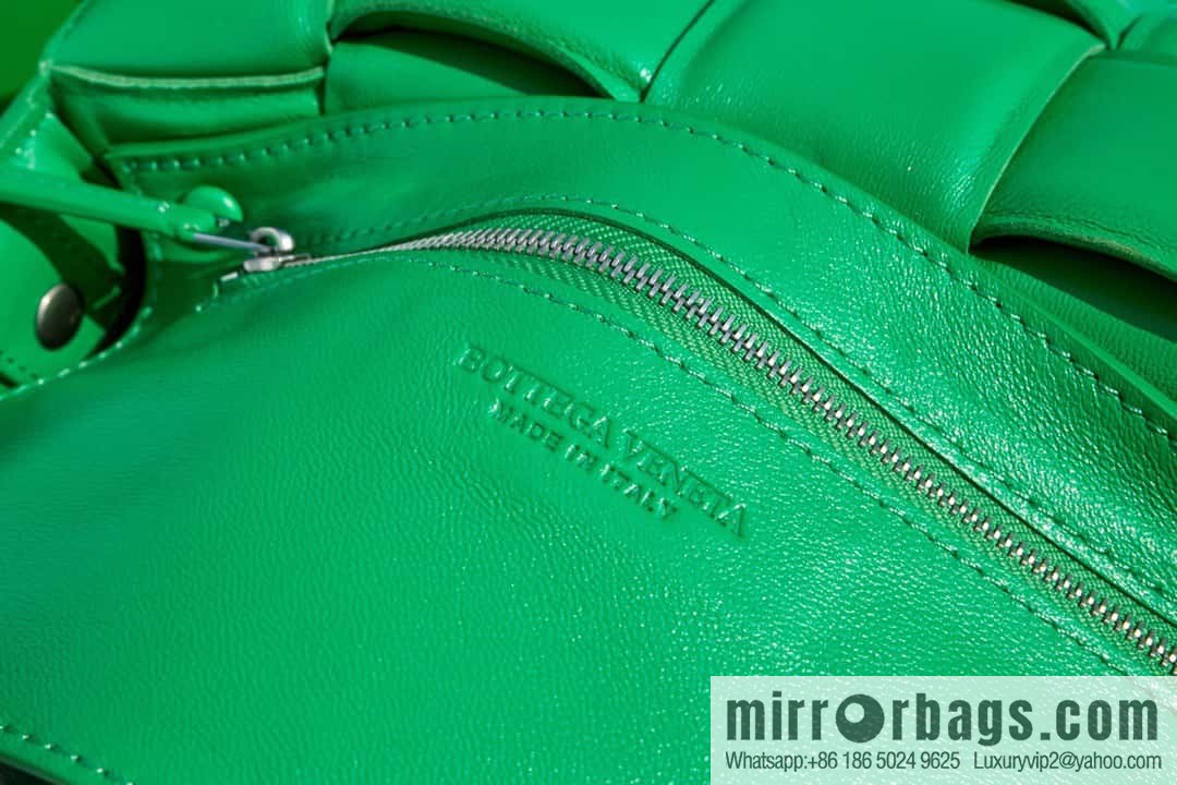 Bottega Veneta Padded Cassette Bag Model; 591970 BV Cassette Pillow Bag, Parrot Green
