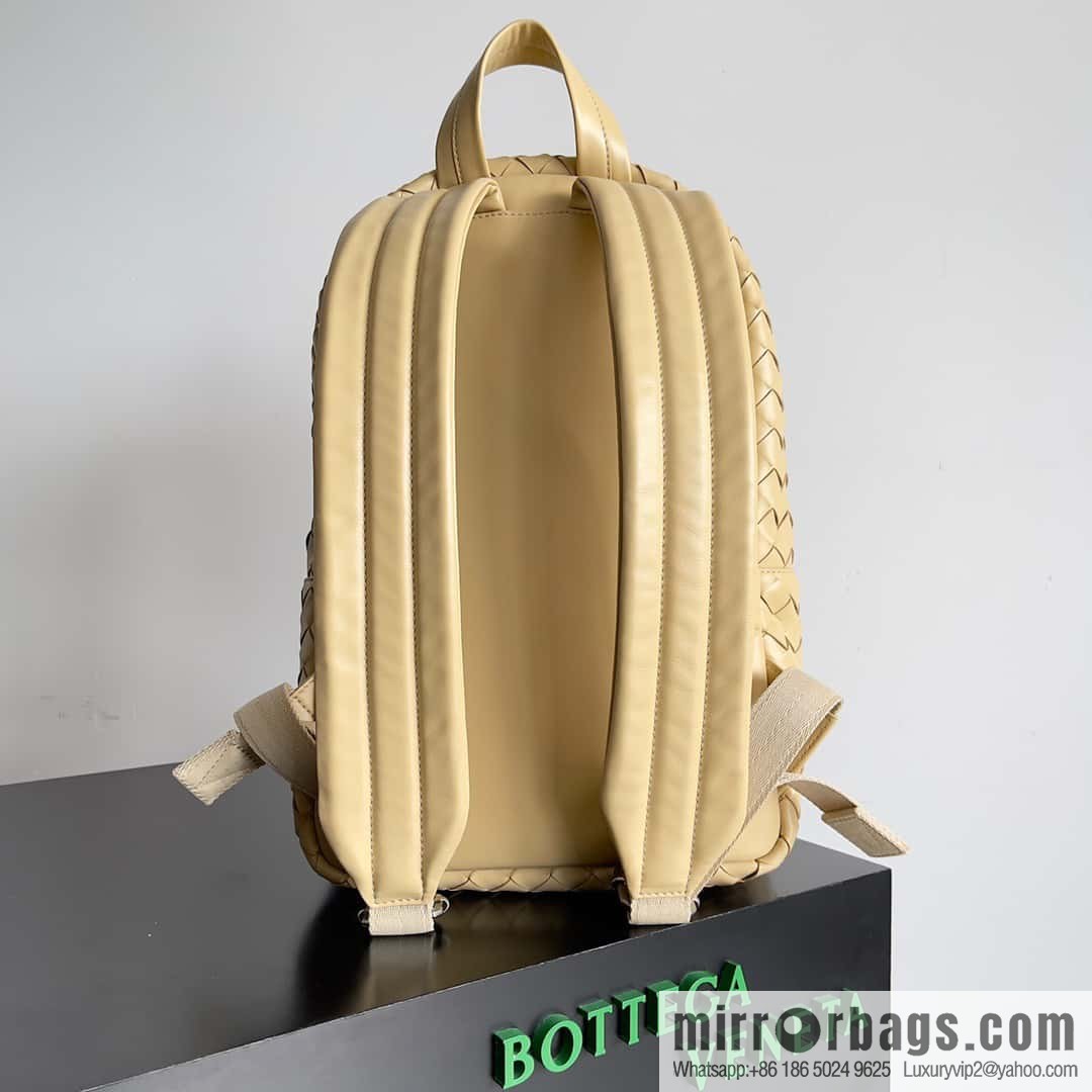 #Bv new men's backpack 730728 classic woven backpack model number: 730728 oat color