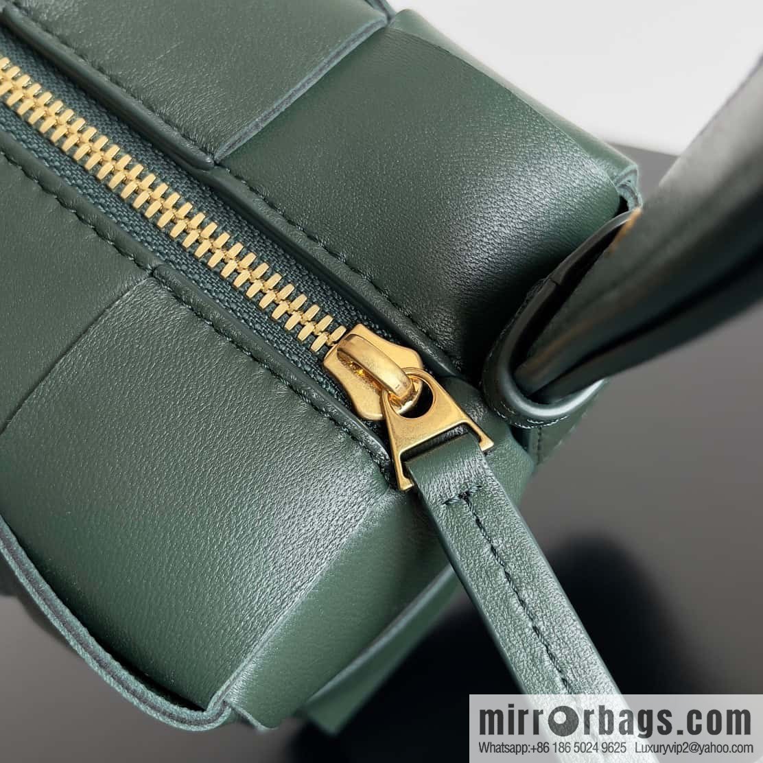 2022 autumn and winter latest armpit bag shoulder strap bag BRICK Cassette model number: 729166 rain tree green