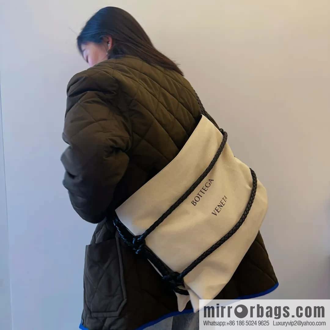 2023 BOTTEGA VENETA limited knot canvas tote bag model number: 743625