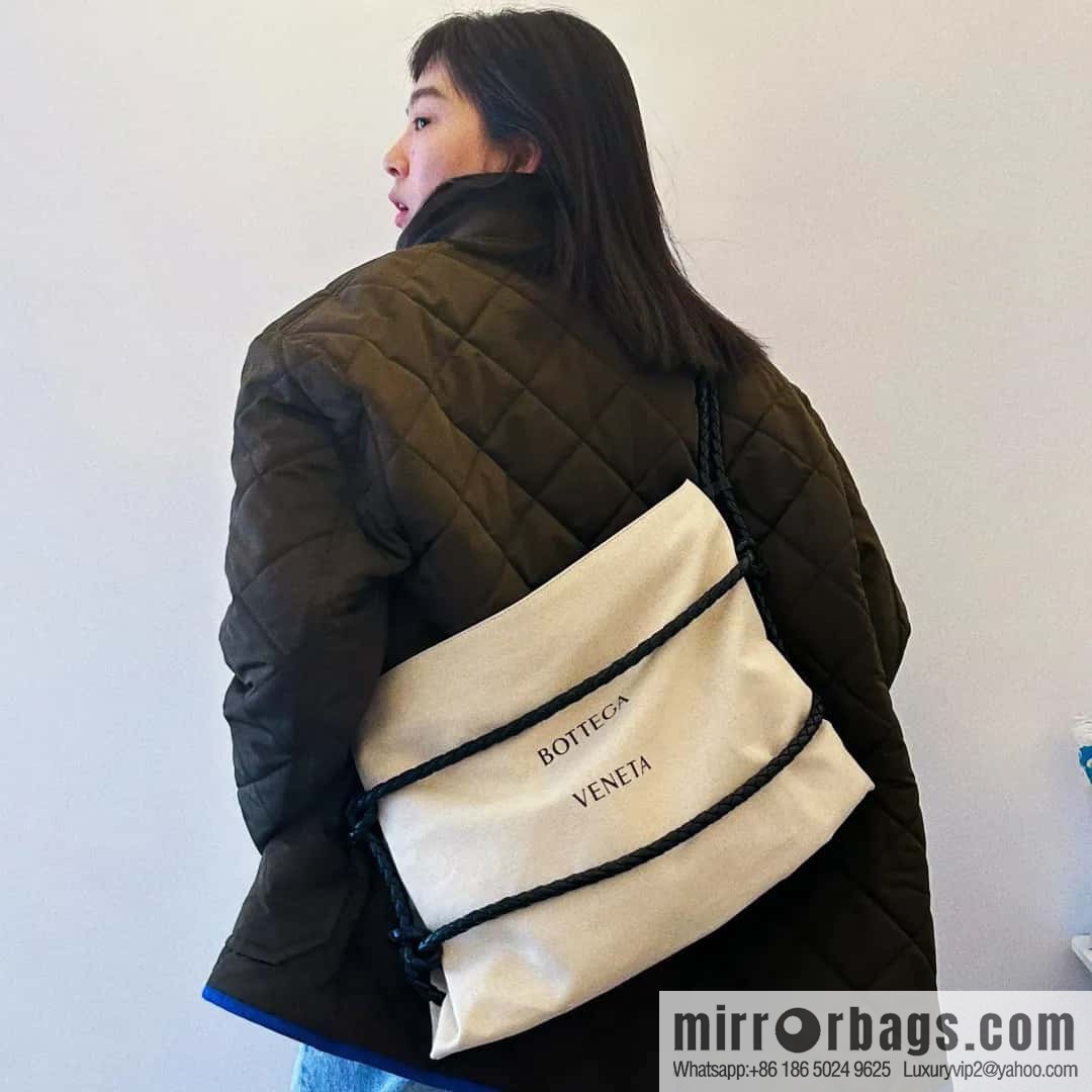 2023 BOTTEGA VENETA limited knot canvas tote bag model number: 743625