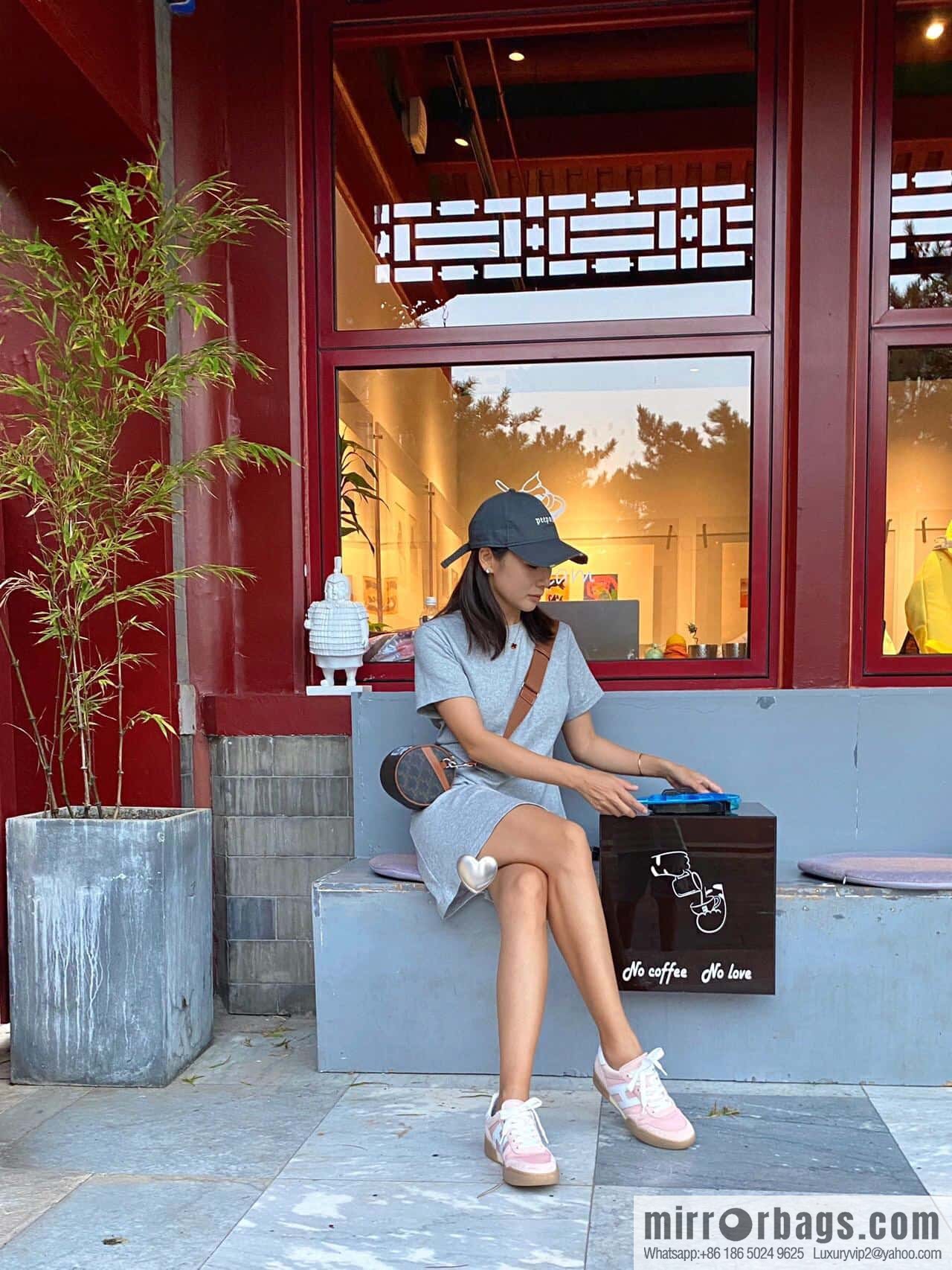 [Premium quality, all-steel hardware] CELINE | New cylinder bag online, logo printed cylinder bag, number: 110052