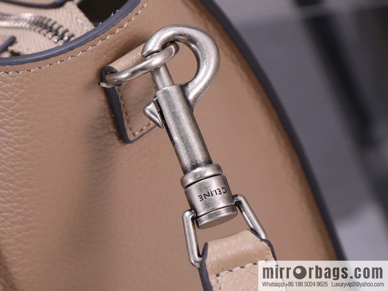 [Premium quality, all-steel hardware] Celine nano Luggage smiley face bag, model 168243