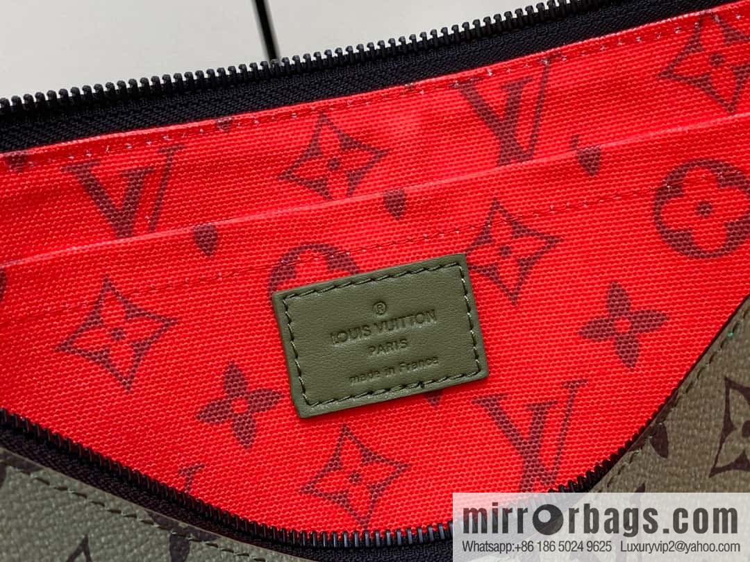 [Boutique‑grade] M82008 green flower clutch bag series Pochette Voyage Souple clutch bag Keepall Bandoulière 25 handbag