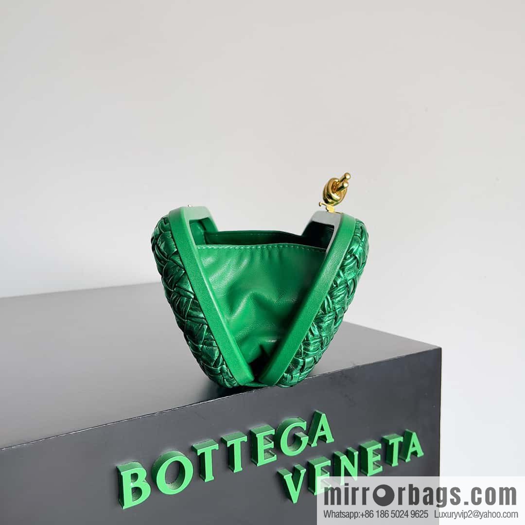 Bottega Veneta BV Knot | minaudiere Model: 717622 Green Gold
