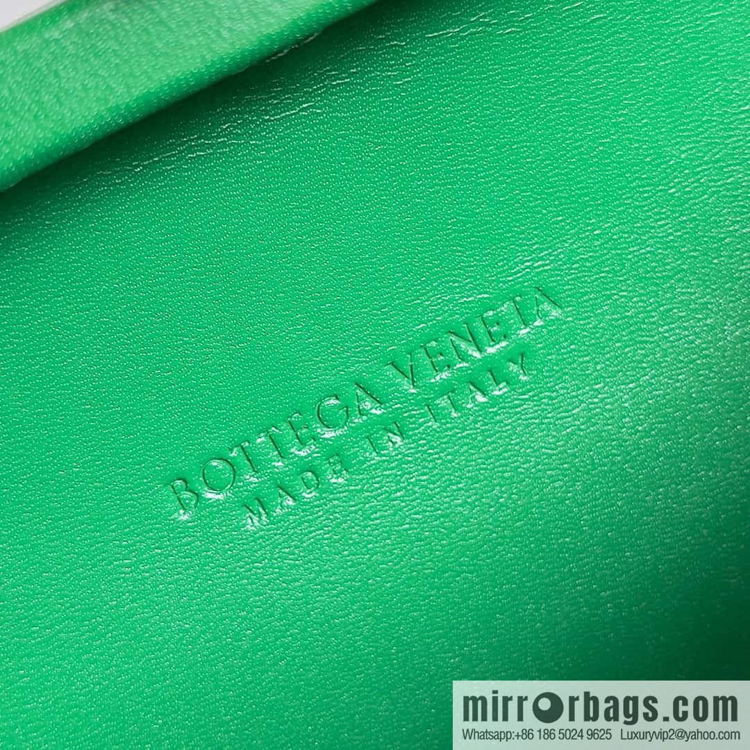 Bottega Veneta BV Knot | minaudiere Model: 717622 Green Gold
