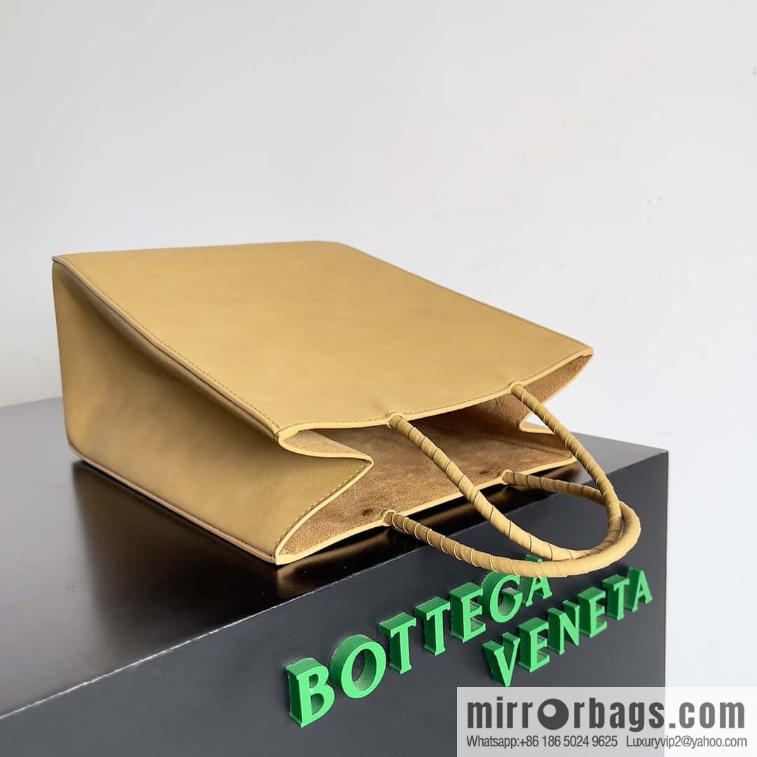 Bv 2023 early autumn new product Brown Bag fun kraft paper bag, model number: 741542 small leather paper tray
