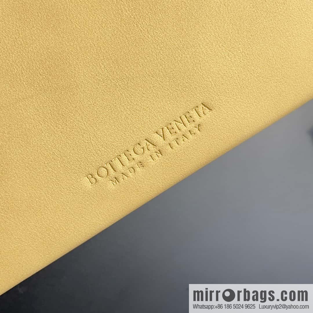 Bv 2023 early autumn new product Brown Bag fun kraft paper bag, model number: 741557 large leather paper tray