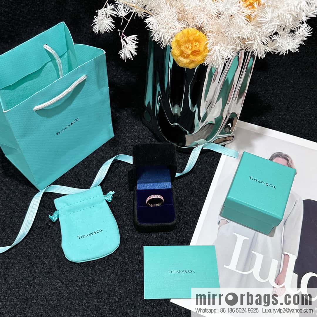 ❗️New ❗️ ☀ Tiffany & Co. Pink Diamond Ring ☀️