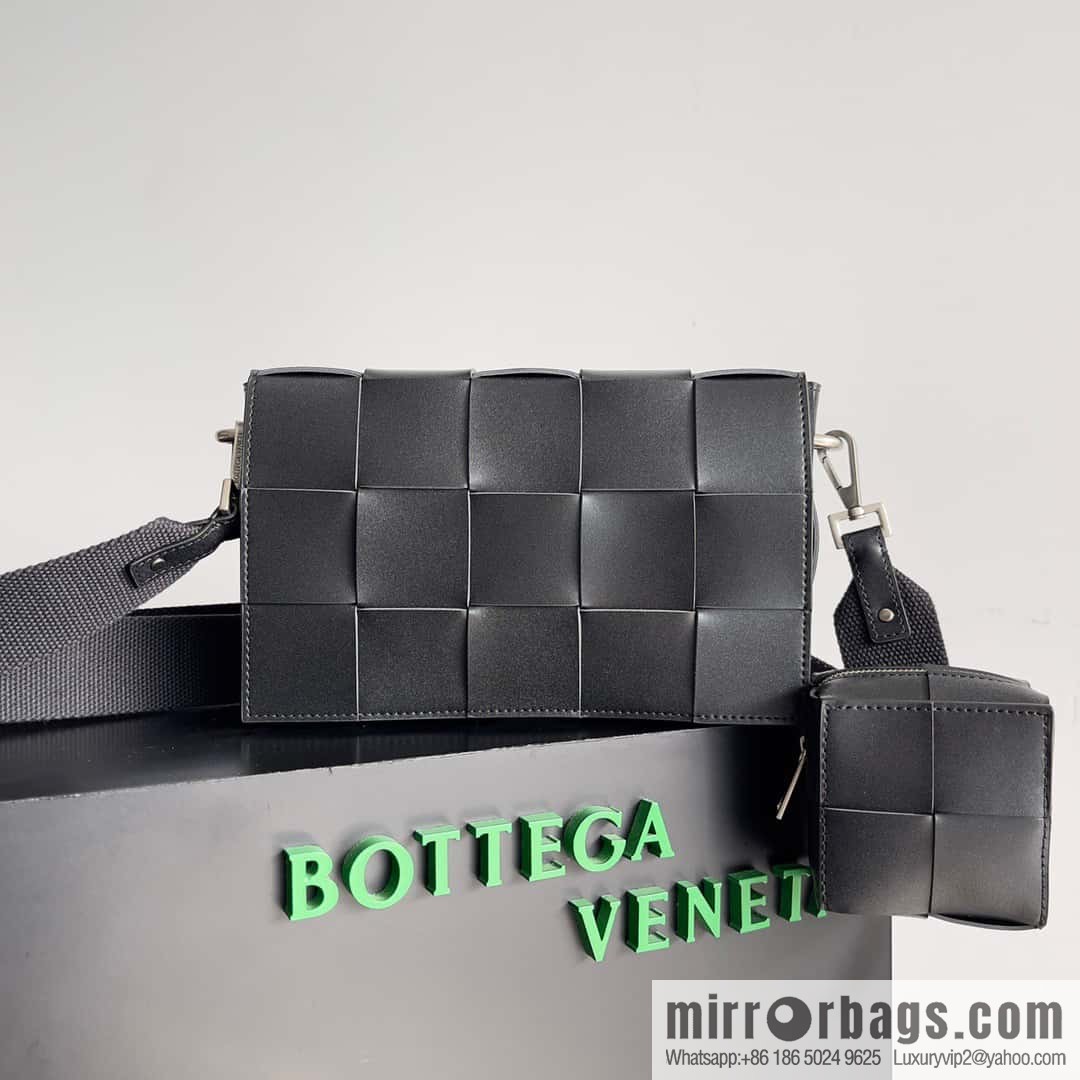 Bv new Unisex same two-in-one His & Hers model number: 741777 black