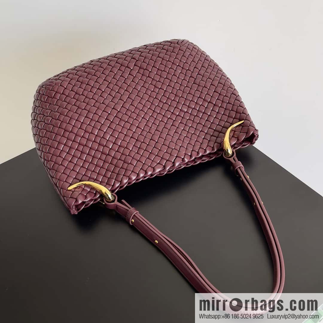 BV #CLICKER Bv 2023 Early Spring New Clicker Lamb woven tote bag model number 730969 Bordeaux red