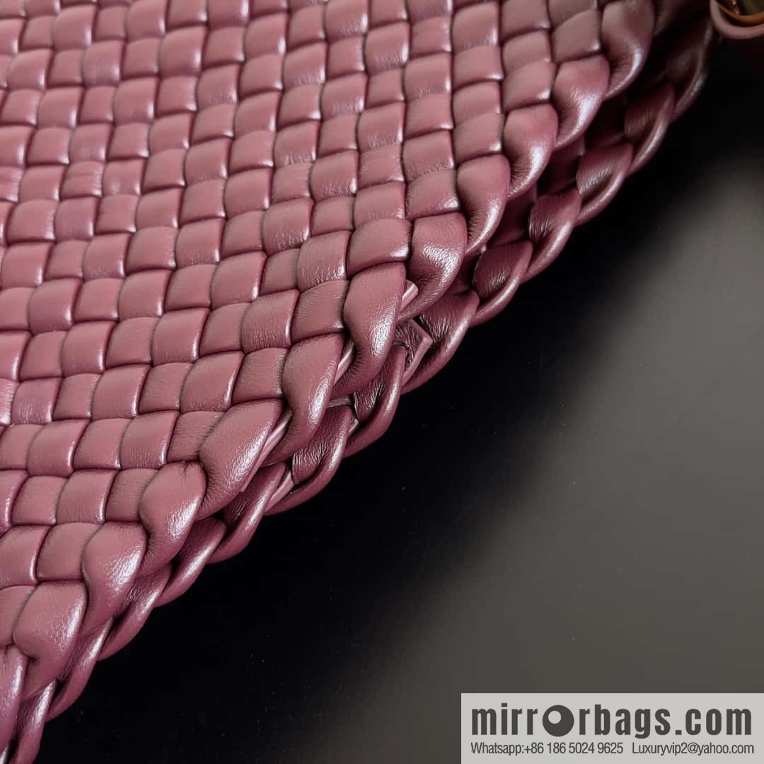 BV #CLICKER Bv 2023 Early Spring New Clicker Lamb woven tote bag model number 730969 Bordeaux red