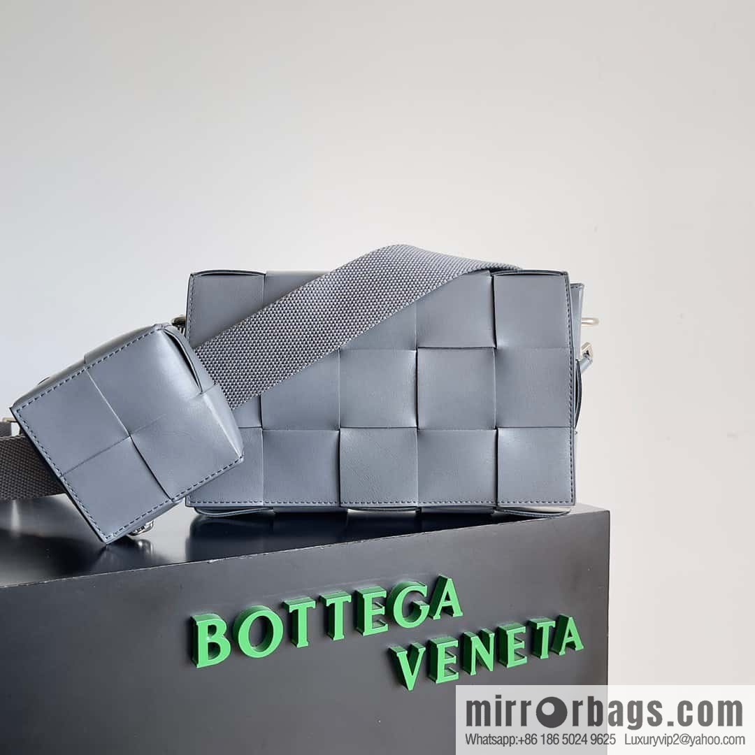 Bv New Unisex Same 2-in-1 His & Hers Model Number: 741777 Grey