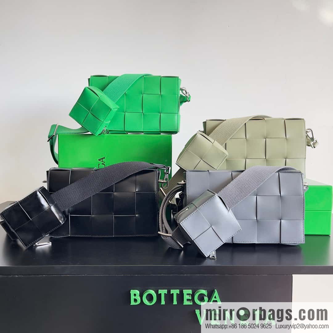 Bv New Unisex Same 2-in-1 His & Hers Model Number: 741777 Grey