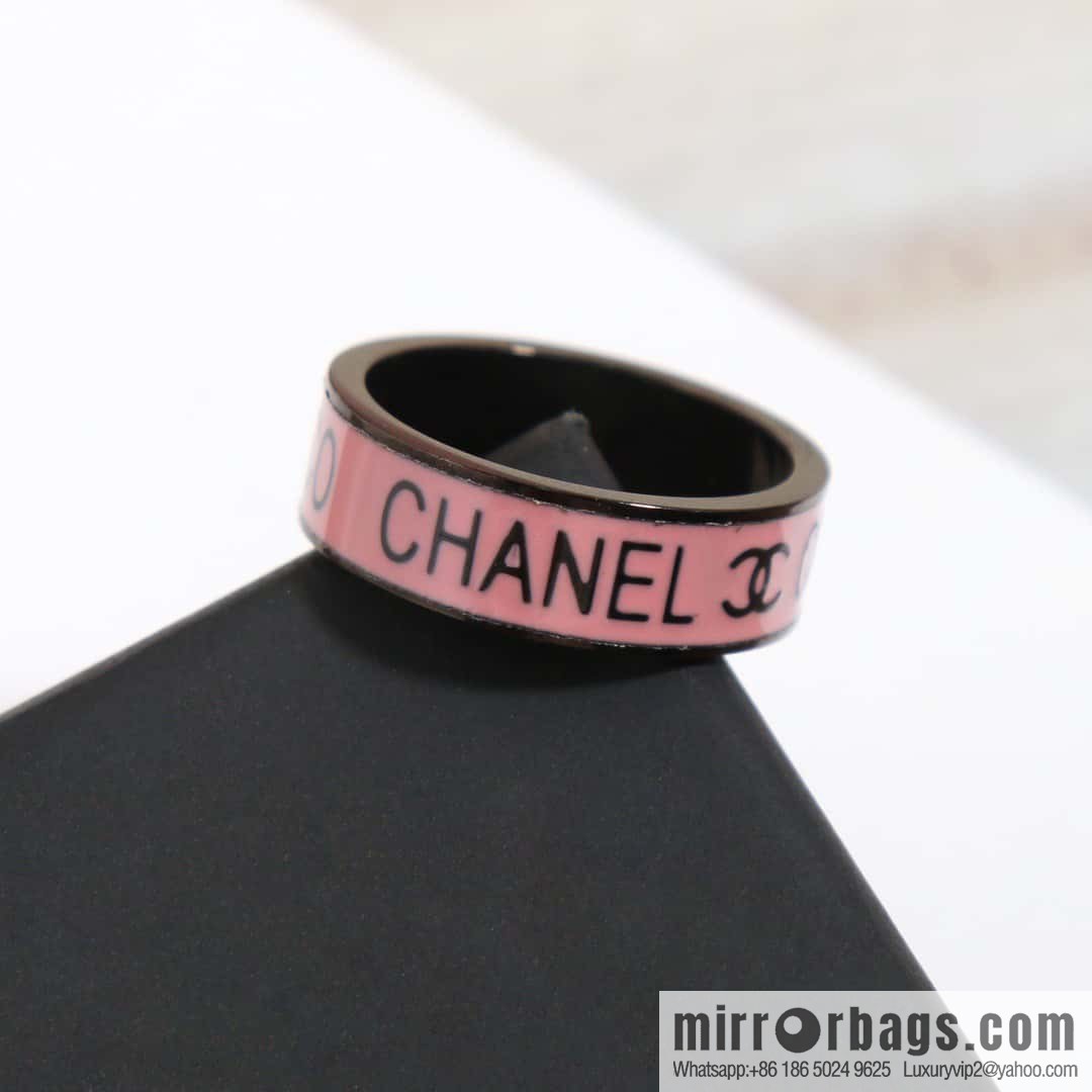 ☀️New ☑️ Chanel Double C Pink Drip COCO Ring ☀️